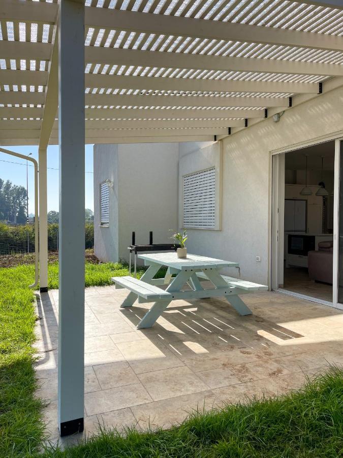 הבית הלבן בכפר בלום Villa Exteriör bild